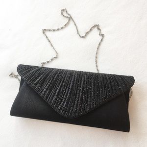 Classic black clutch with jewels by cruise club